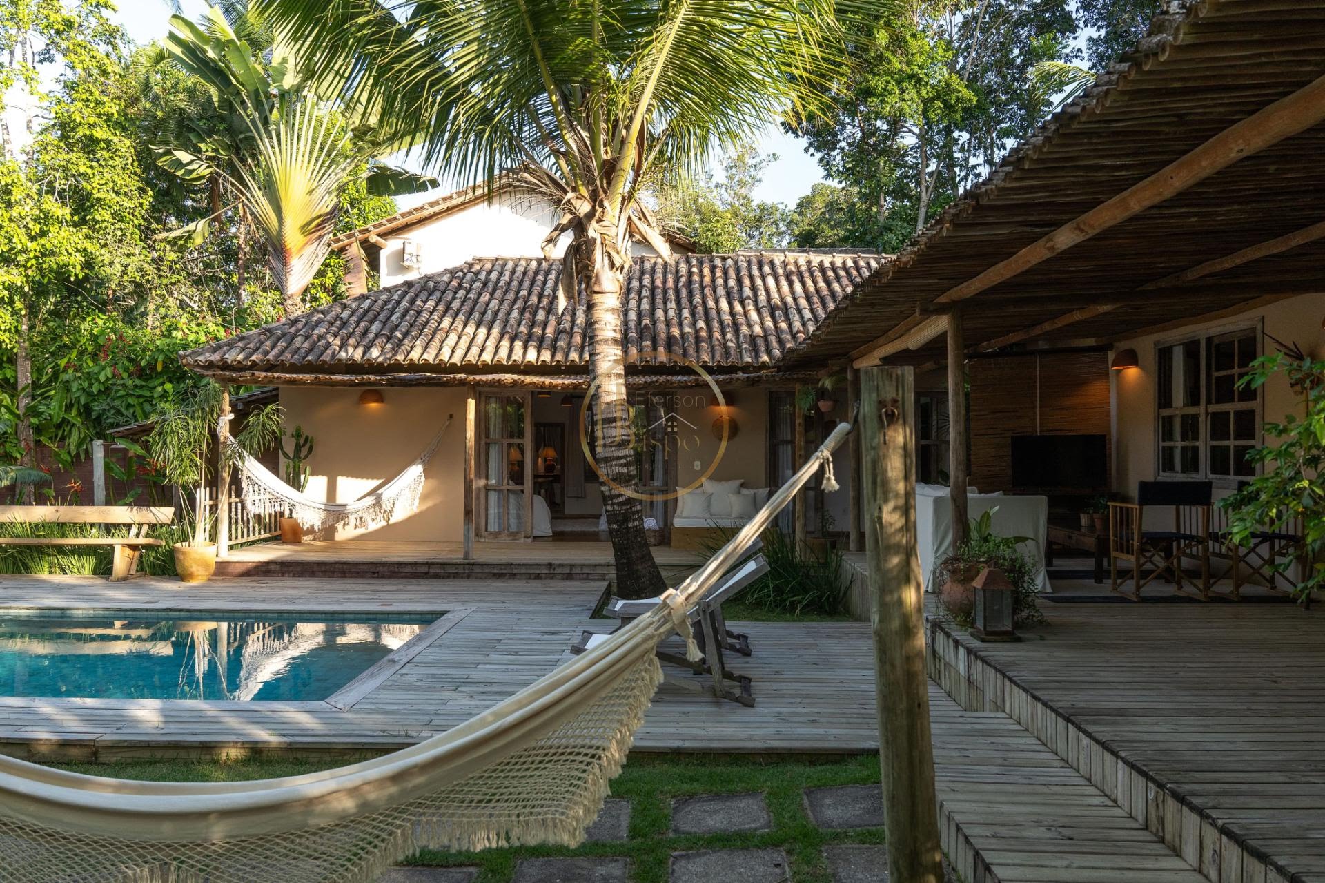 Casa à venda com 3 quartos, 3 suítes, 5 vagas e 460m² no Trancoso, Porto Seguro (BA) — foto 3 de 4