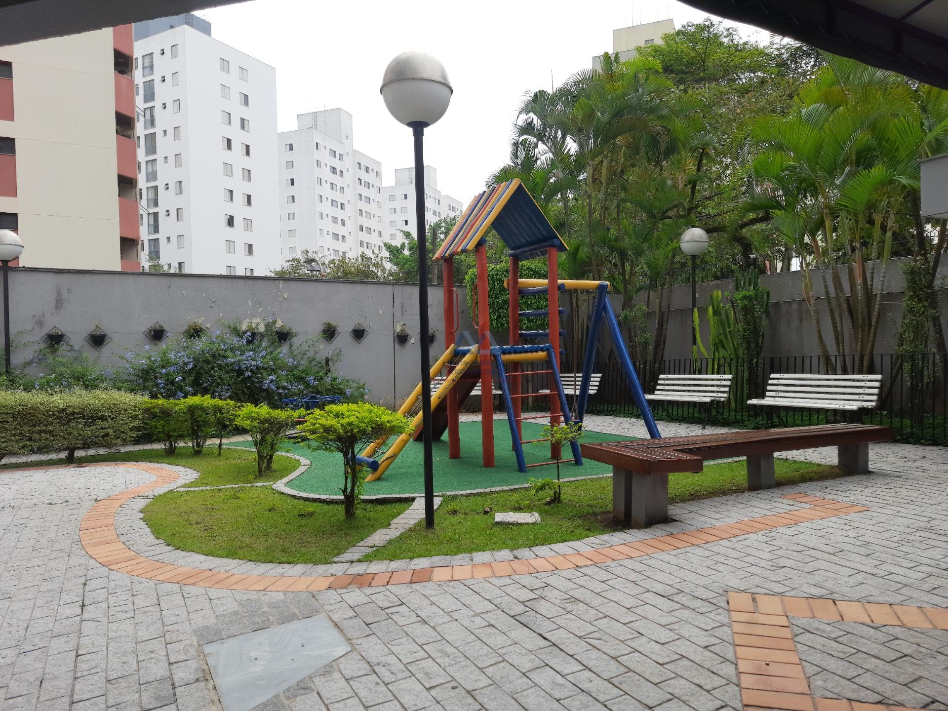 Apartamento para alugar com 2 quartos, 1 banheiro, 1 vaga e 50m² no Jardim Celeste, São Paulo (SP) — foto 25 de 30