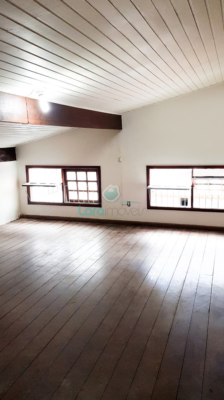 Casa à venda com 2 quartos, 1 banheiro e 70m² no Centro, Macaé (RJ) — foto 14 de 15