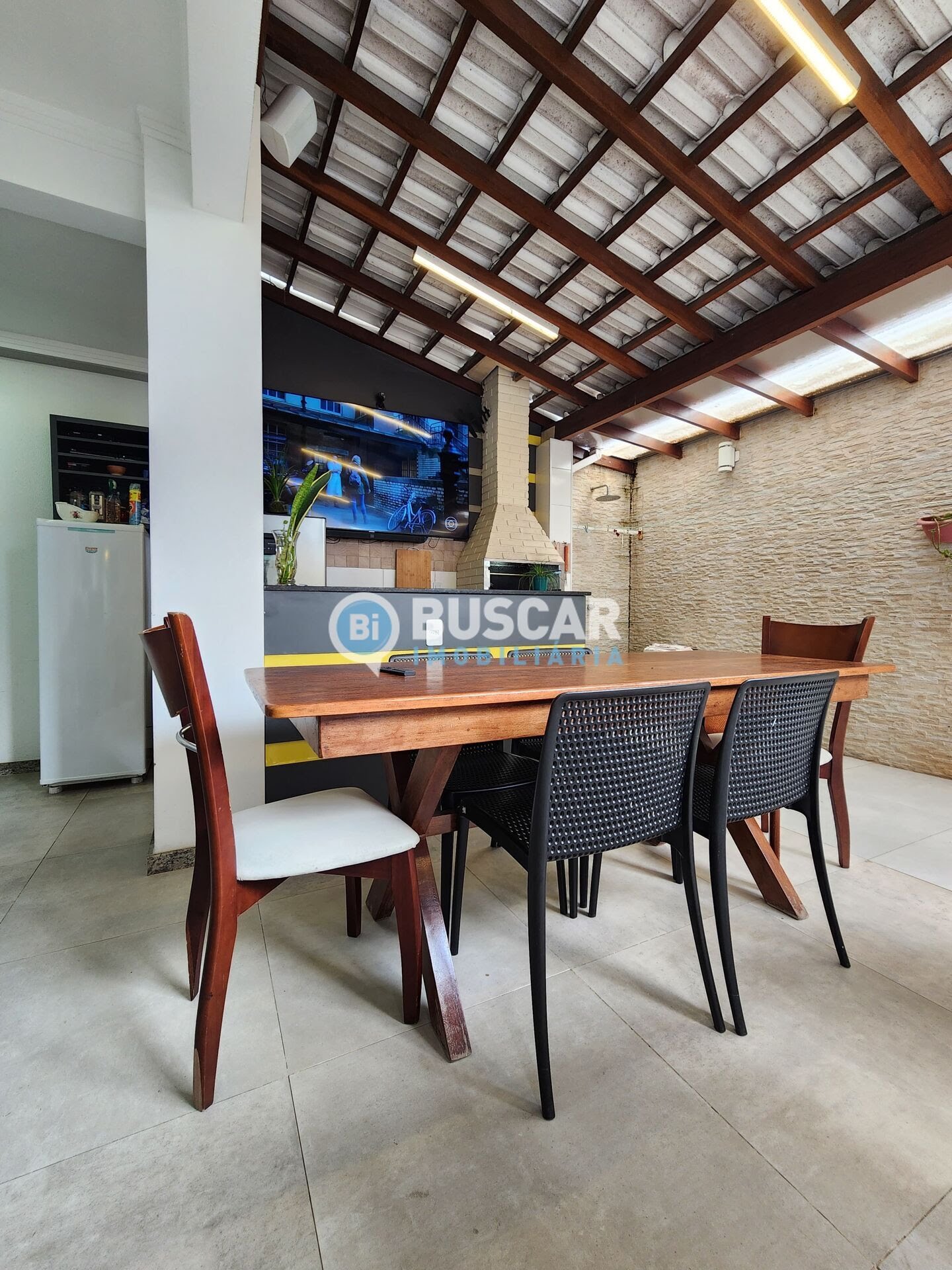 Casa à venda com 4 quartos, 3 suítes, 2 vagas e 168m² no Sim, Feira de Santana (BA) — foto 15 de 17