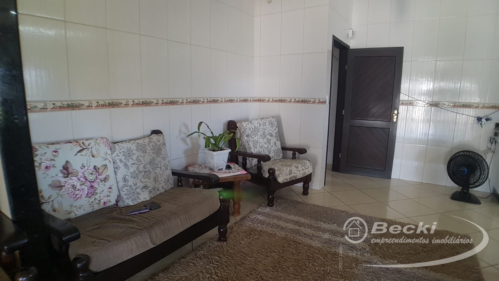 Casa à venda com 4 quartos, 1 suíte, 2 vagas e 310m² no Jarivatuba, Joinville (SC) — foto 7 de 24