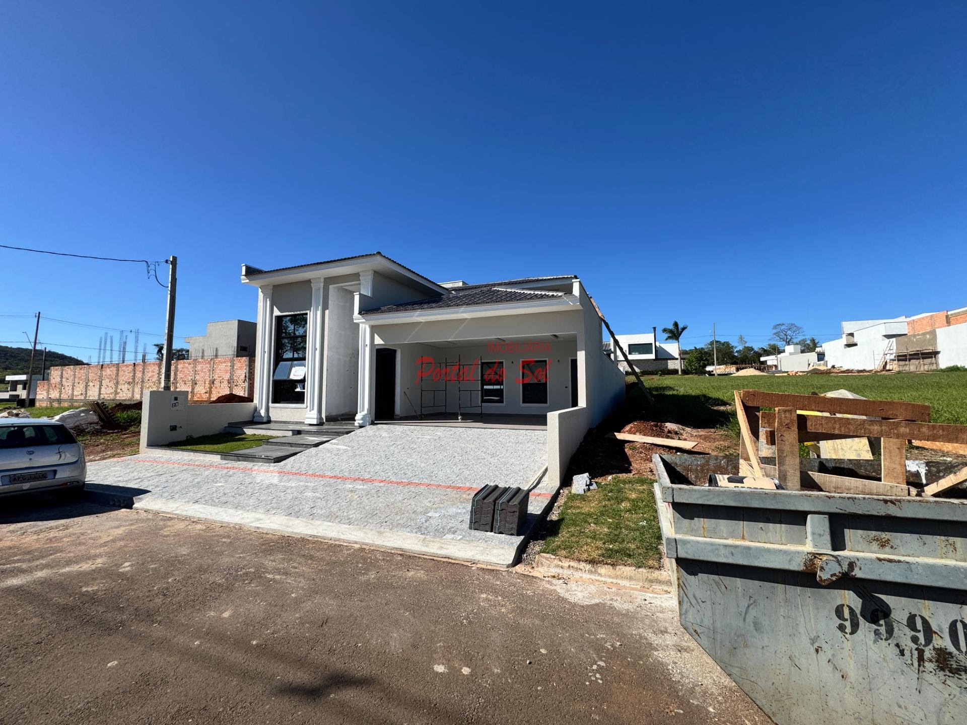 Casa à venda com 3 quartos, 3 suítes, 2 vagas e 230m² no Condominio Residencial Monte Sinai, Santo Antônio da Platina (PR) — foto 2 de 11