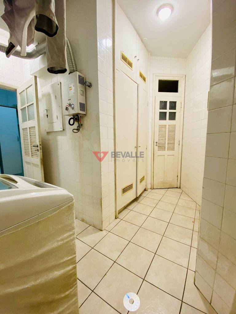 Apartamento à venda com 5 quartos, 1 suíte, 1 vaga e 205m² no Copacabana, Rio de Janeiro (RJ) — foto 12 de 30
