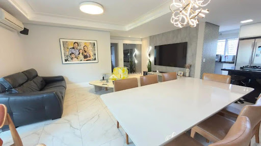 Apartamento 3 Dormitórios em Moema, São Paulo | 128m²
