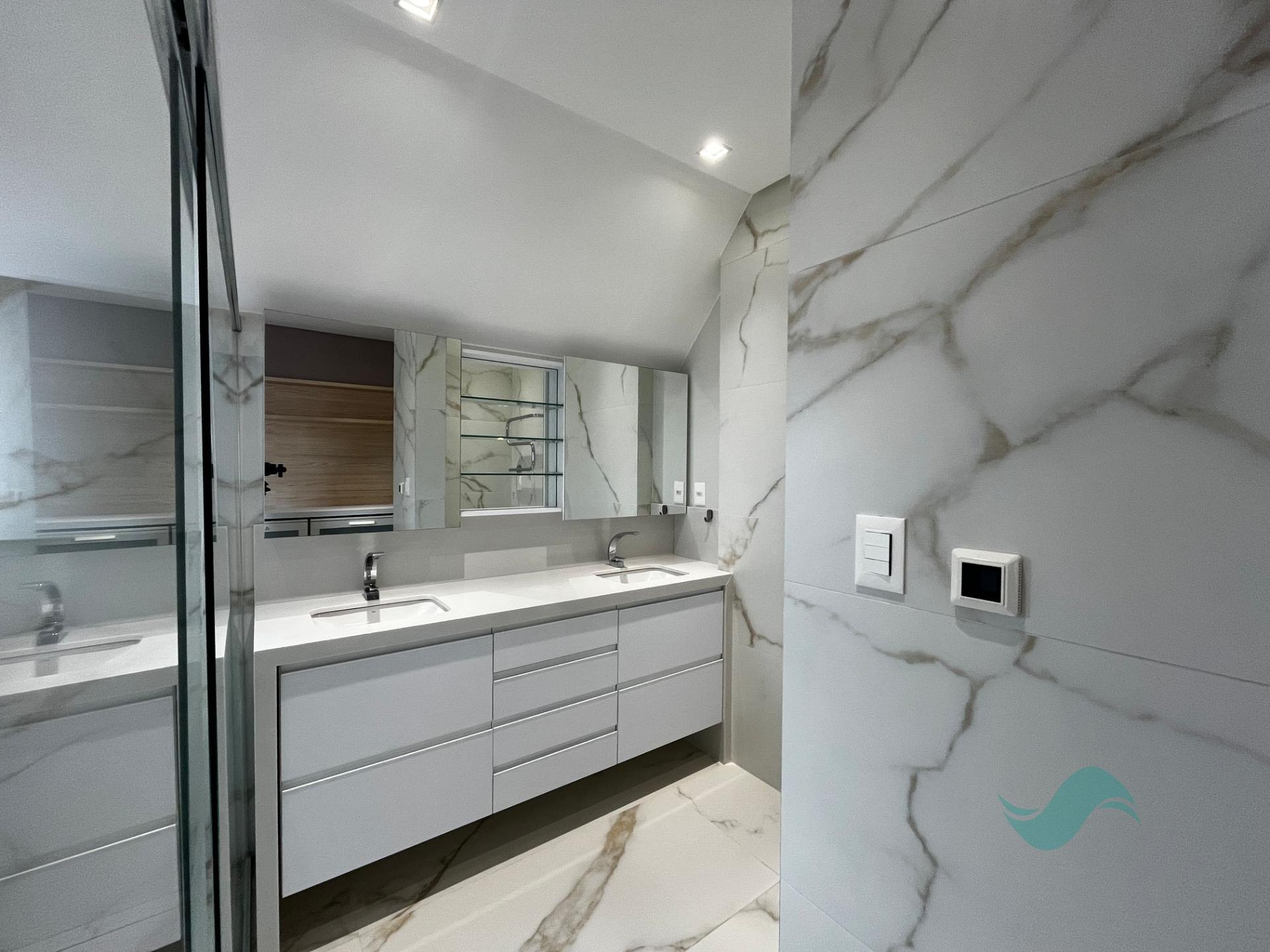 Apartamento à venda com 4 quartos, 4 suítes, 4 vagas e 177m² no Jurerê, Florianópolis (SC) — foto 12 de 30