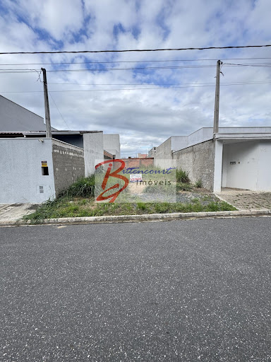 Lote / Terreno em Jardim Paraná  -  Registro