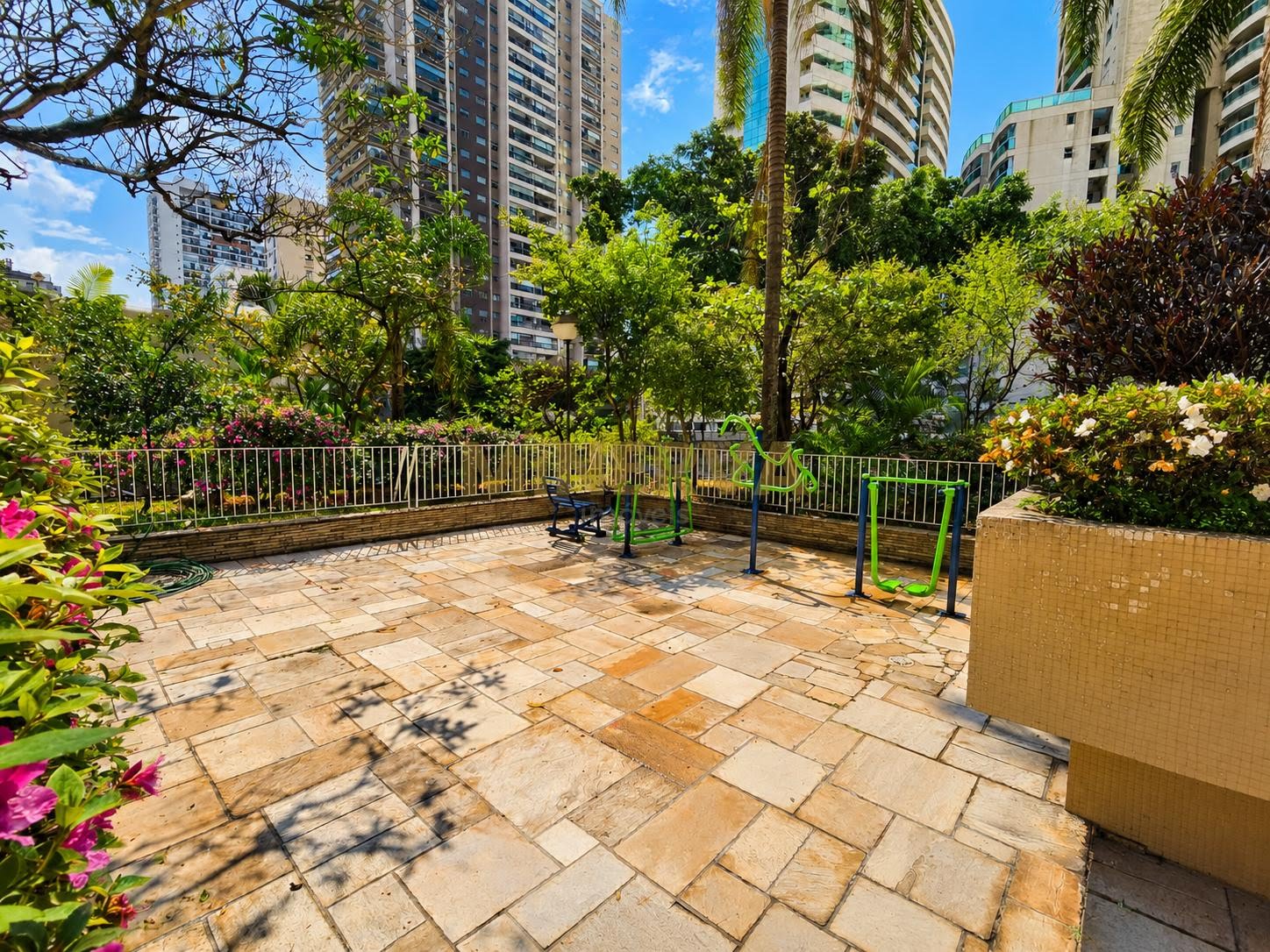 Apartamento para alugar com 2 quartos, 2 banheiros, 1 vaga e 94m² no Cerqueira César, São Paulo (SP) — foto 20 de 22