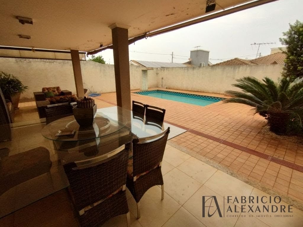 Casa à venda com 5 quartos, 6 banheiros, 4 vagas e 320m² no Parque Residencial Damha, São José do Rio Preto — foto principal