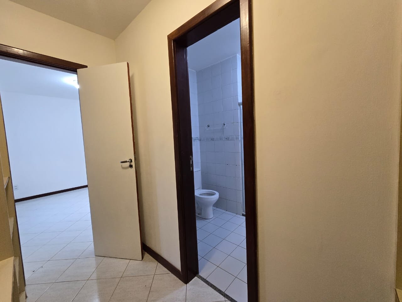 Casa para alugar com 4 quartos, 2 suítes, 3 vagas e 120m² no Santo Antônio dos Prazeres, Feira de Santana (BA) — foto 8 de 29
