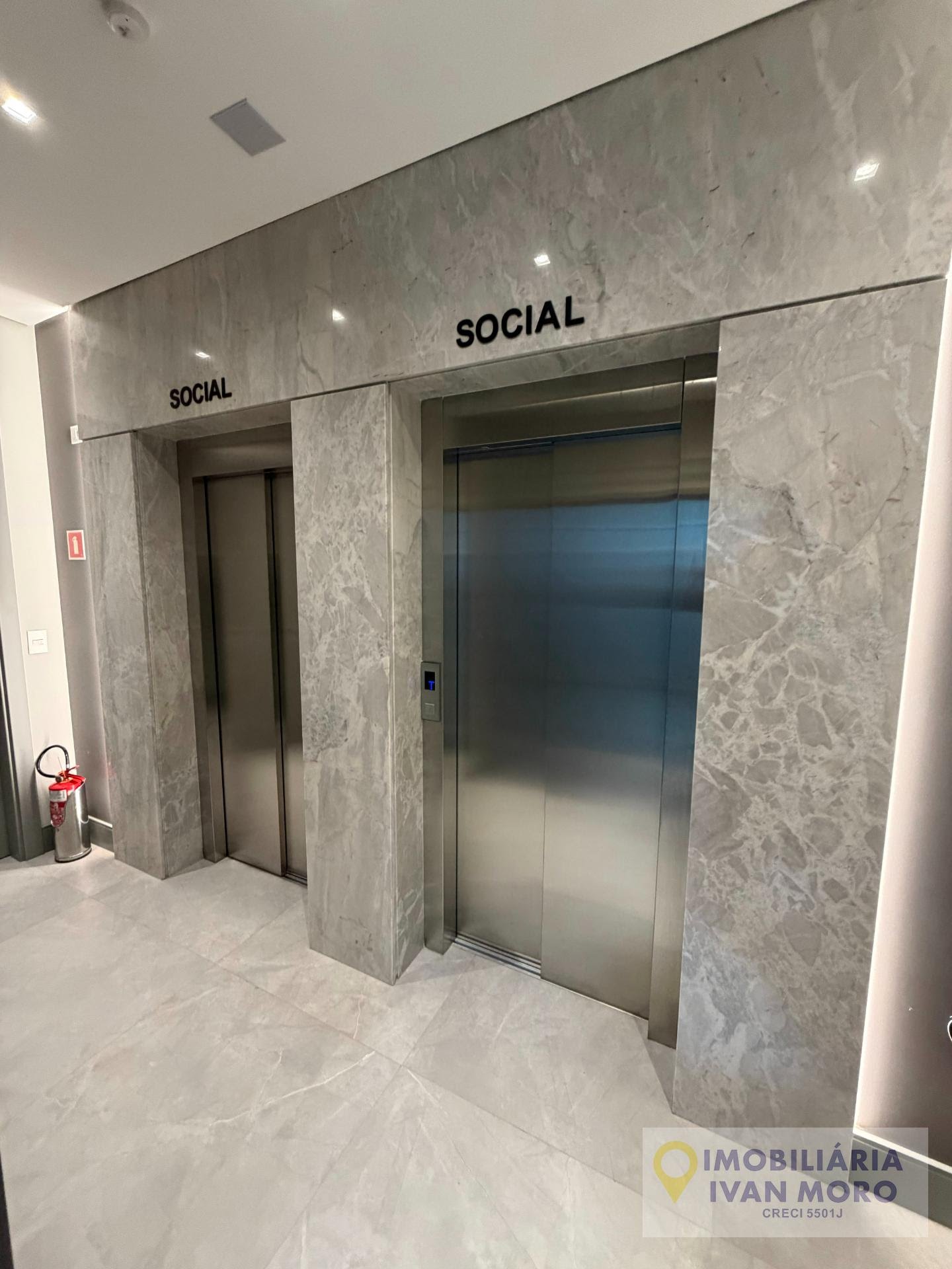 Apartamento para alugar com 4 quartos, 4 suítes, 3 vagas e 198m² no Meia Praia, Itapema (SC) — foto 20 de 30