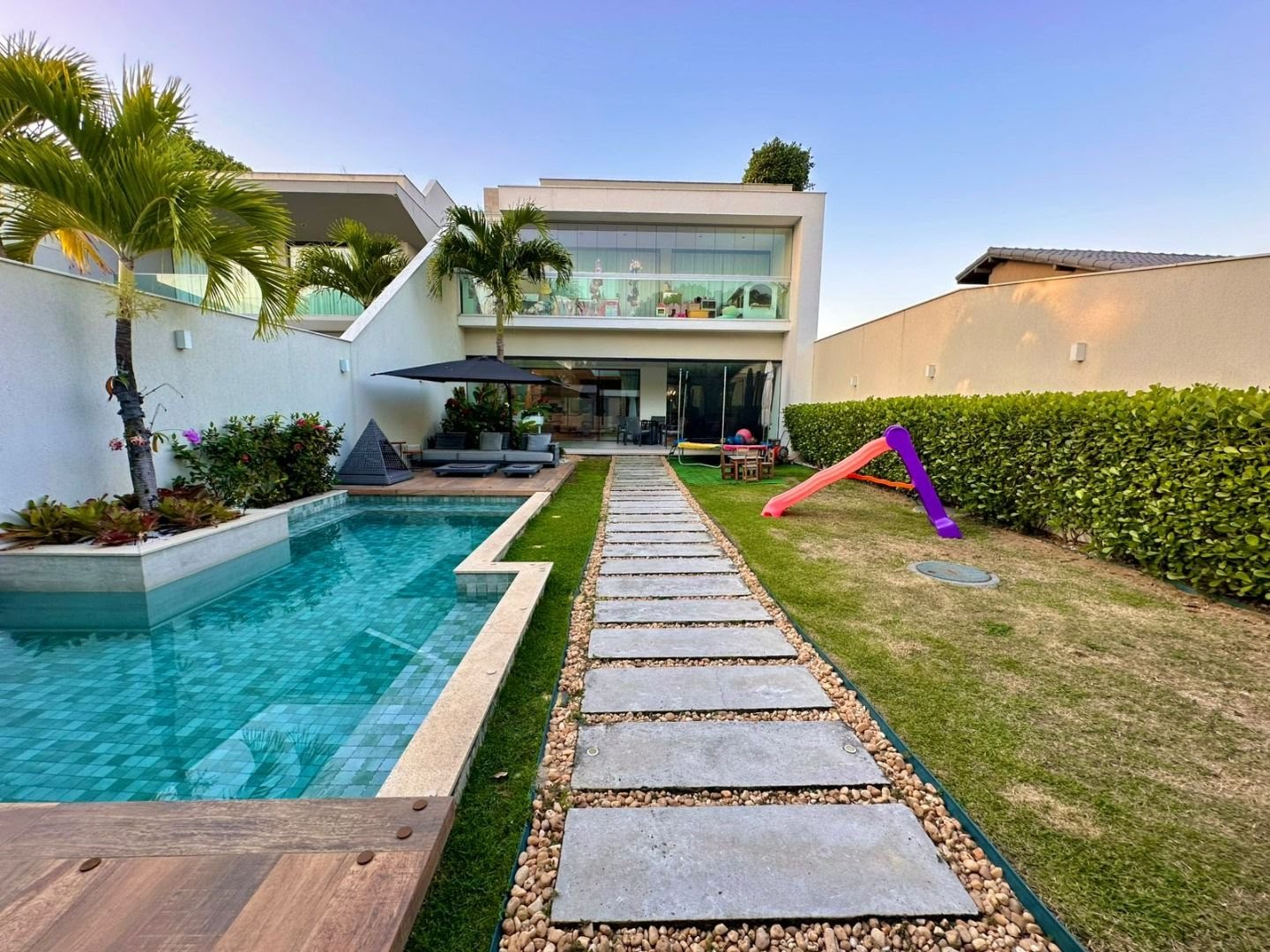 Casa à venda com 3 quartos, 5 suítes, 6 vagas e 445m² no Barra da Tijuca, Rio de Janeiro (RJ) — foto 25 de 30