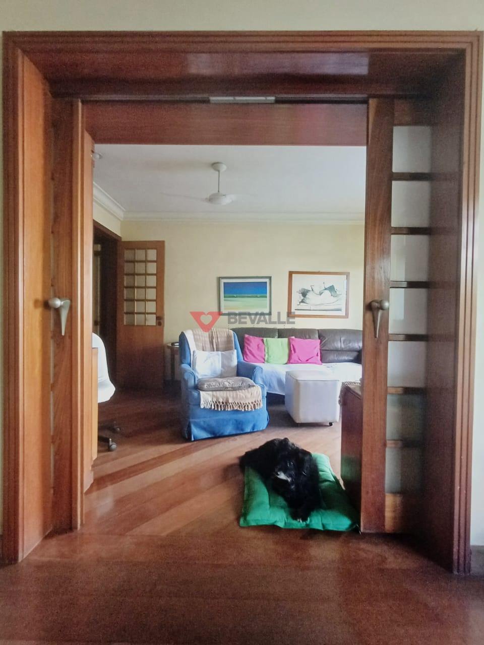 Apartamento à venda com 3 quartos, 1 suíte, 2 vagas e 150m² no Leblon, Rio de Janeiro (RJ) — foto 17 de 30