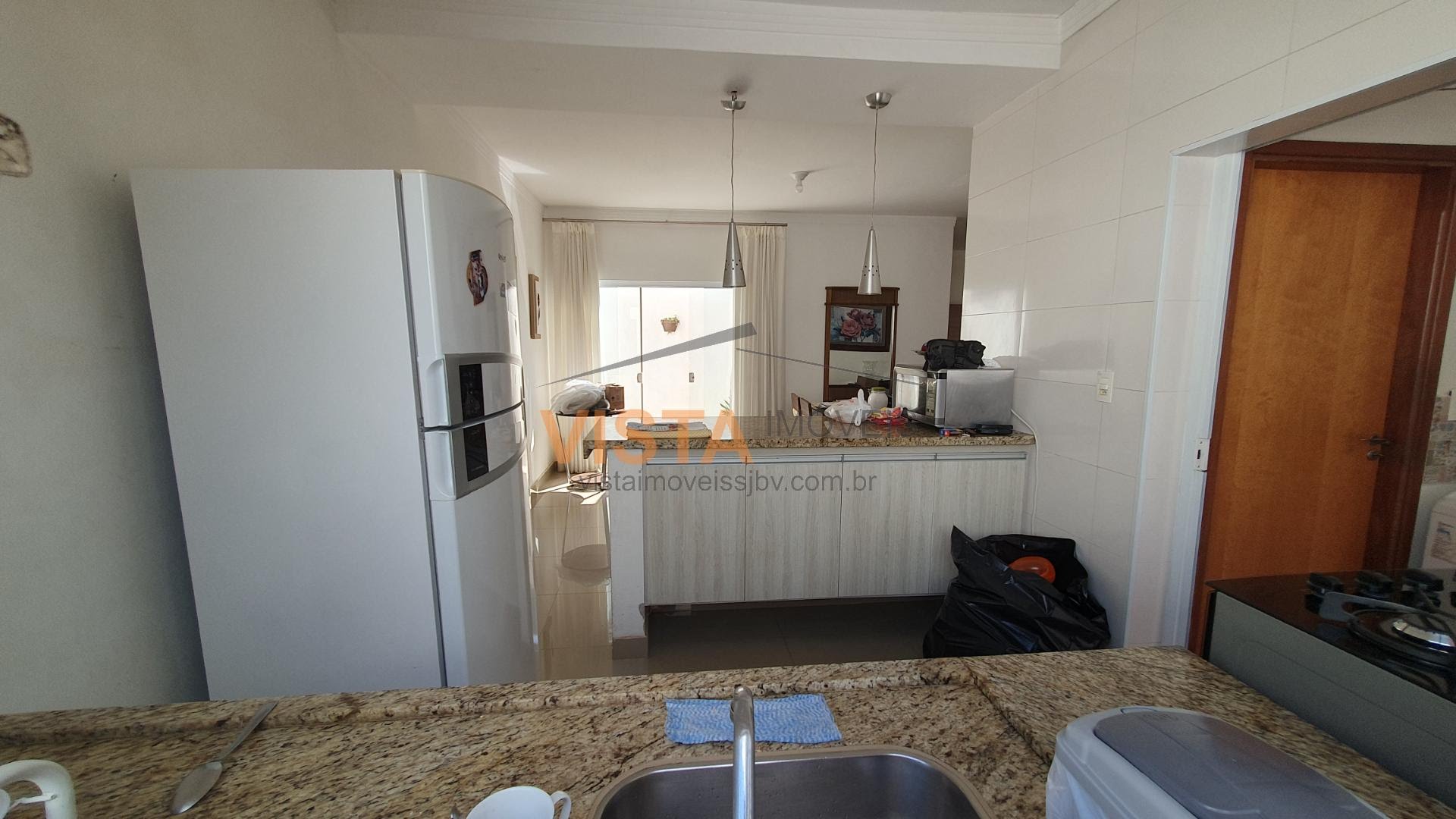 Casa à venda com 3 quartos, 1 suíte, 4 vagas e 160m² no Terras de São José, São João da Boa Vista (SP) — foto 7 de 17