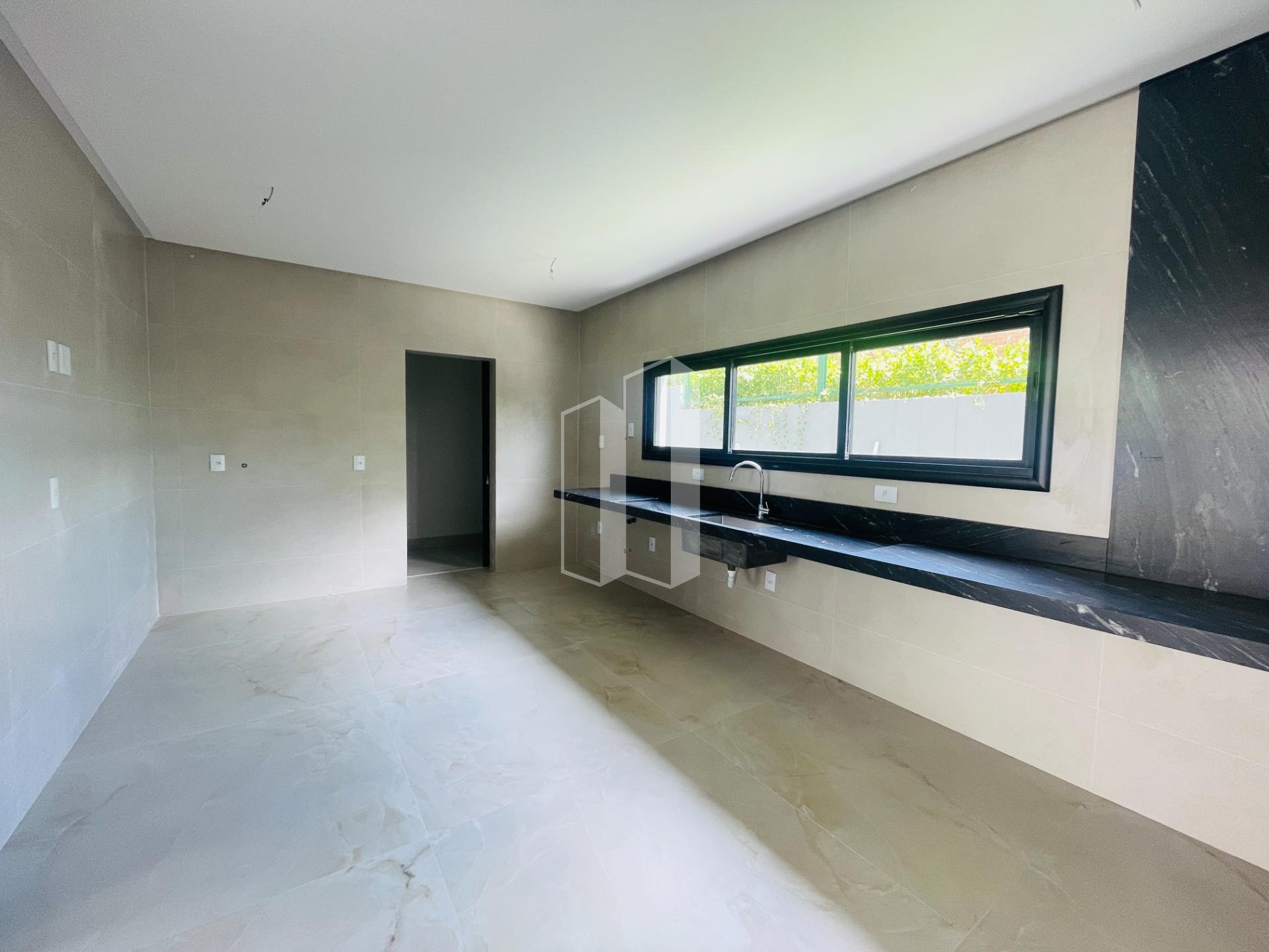 Casa à venda com 5 quartos, 5 suítes, 4 vagas e 380m² no Alphaville Flamboyant Residencial Araguaia, Goiânia (GO) — foto 6 de 24