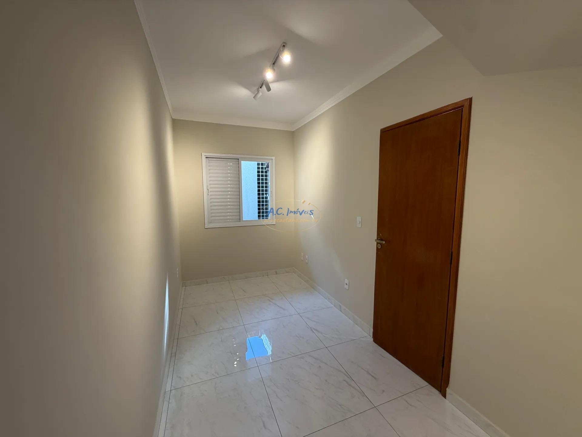 Casa à venda com 3 quartos, 1 suíte, 1 vaga e 59m² no Sítio do Campo, Praia Grande (SP) — foto 8 de 26