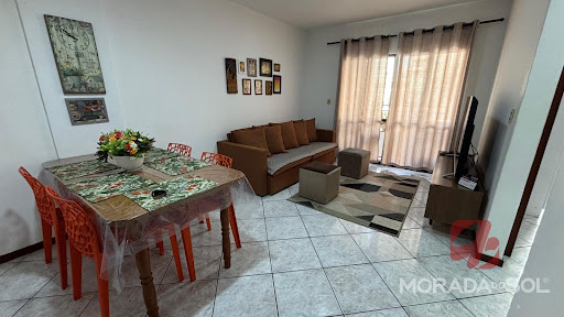 Apartamento em Meia Praia  -  Itapema