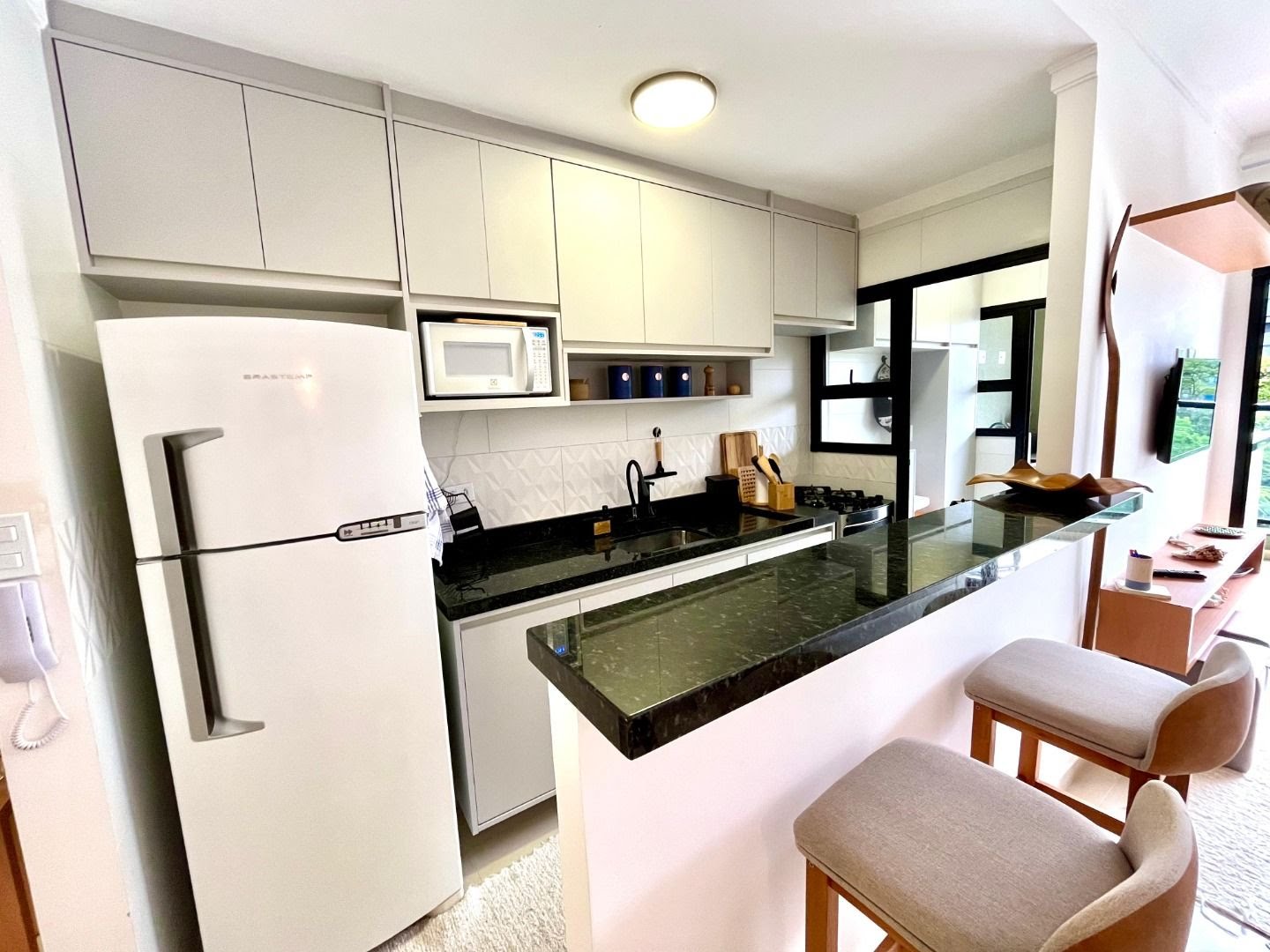 Apartamento à venda com 2 quartos, 3 banheiros, 1 vaga e 82m² no Itaguá, Ubatuba (SP) — foto 5 de 9