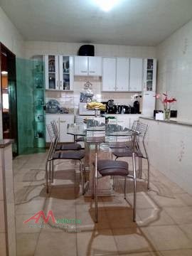 Casa à venda com 3 quartos, 1 suíte, 4 vagas e 250m² no Canhema, Diadema (SP) — foto 9 de 20
