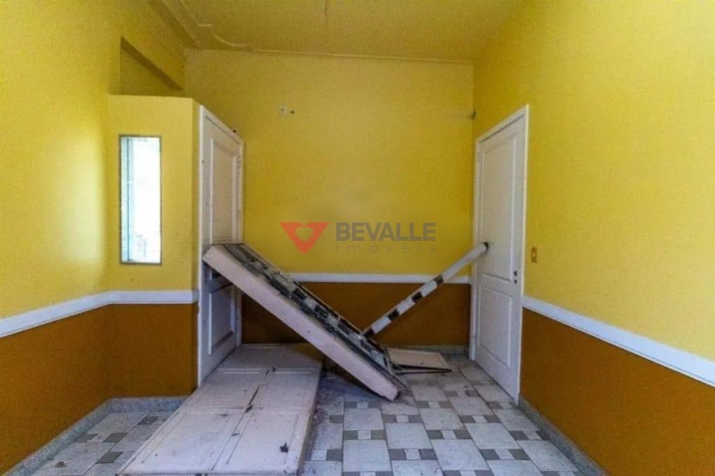 Casa à venda com 7 quartos, 3 banheiros, 1 vaga e 188m² no Botafogo, Rio de Janeiro (RJ) — foto 19 de 20