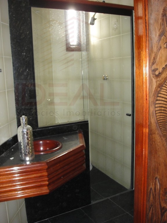 Casa à venda com 5 quartos, 1 suíte, 4 vagas e 329m² no Jardim Flamboyant, Campos dos Goytacazes (RJ) — foto 13 de 25
