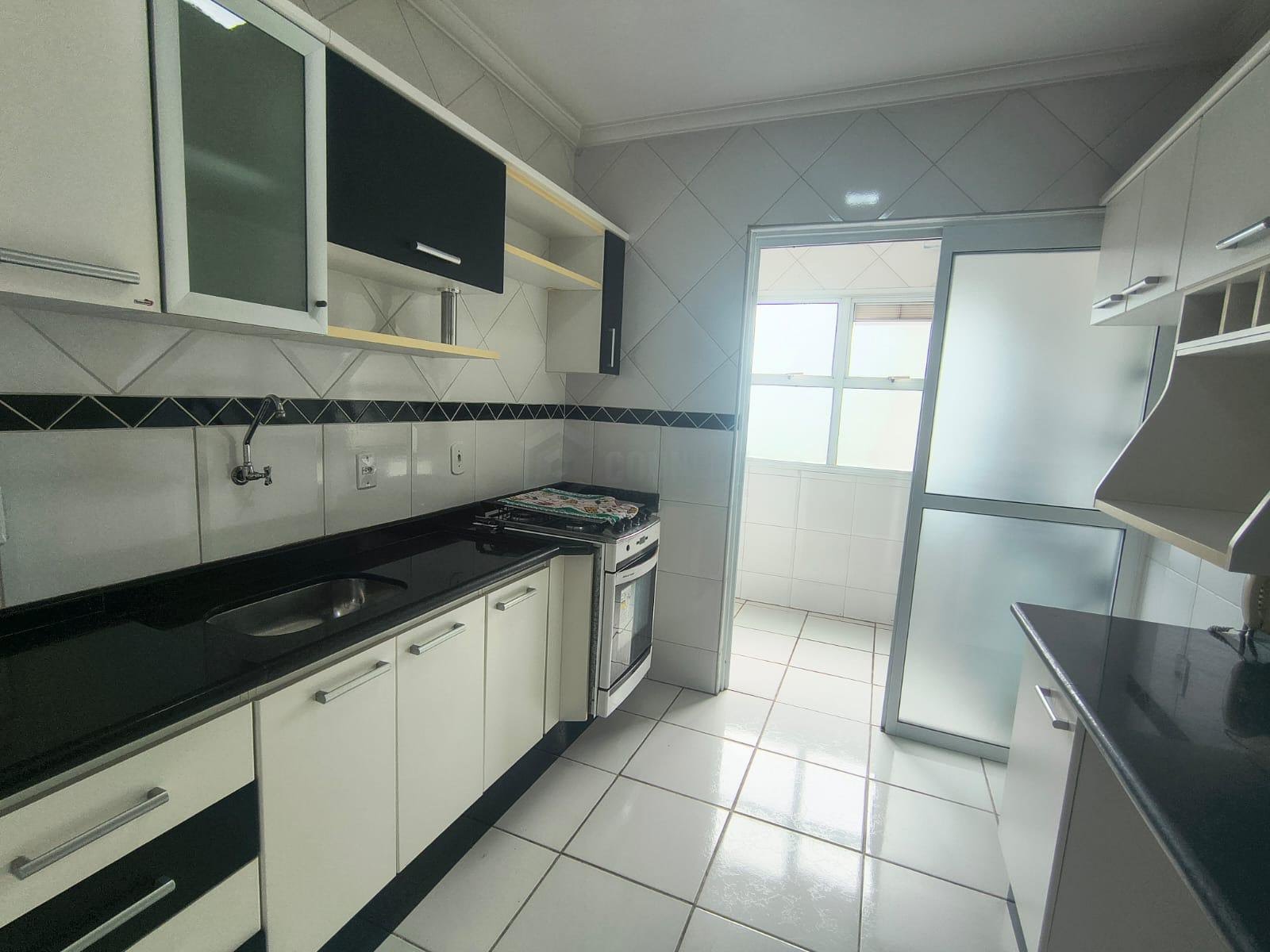 Apartamento para alugar com 2 quartos, 1 suíte, 1 vaga e 63m² no Condomínio Edifício Mont Blanc, Sorocaba (SP) — foto 8 de 17