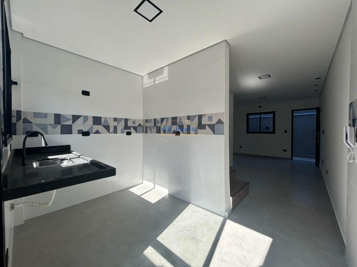 Casa à venda com 2 quartos, 2 banheiros, 1 vaga e 55m² no Vila Tupi, Praia Grande (SP) — foto 9 de 22