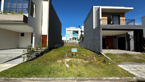 Terreno em Condomínio na Beira Rio, Biguaçu por R$ 226 mil