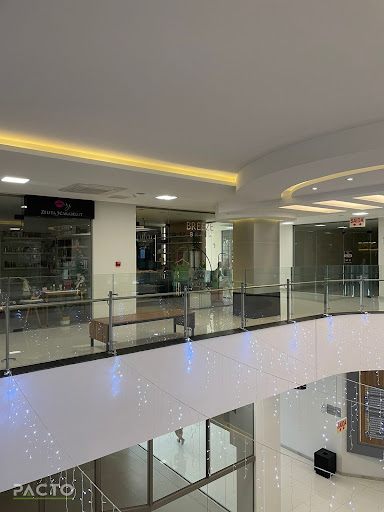 Sala comercial à venda e locação no Centro de Araranguá