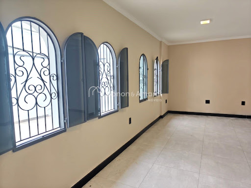 Casa, 4 quartos, 220 m² - Foto 4