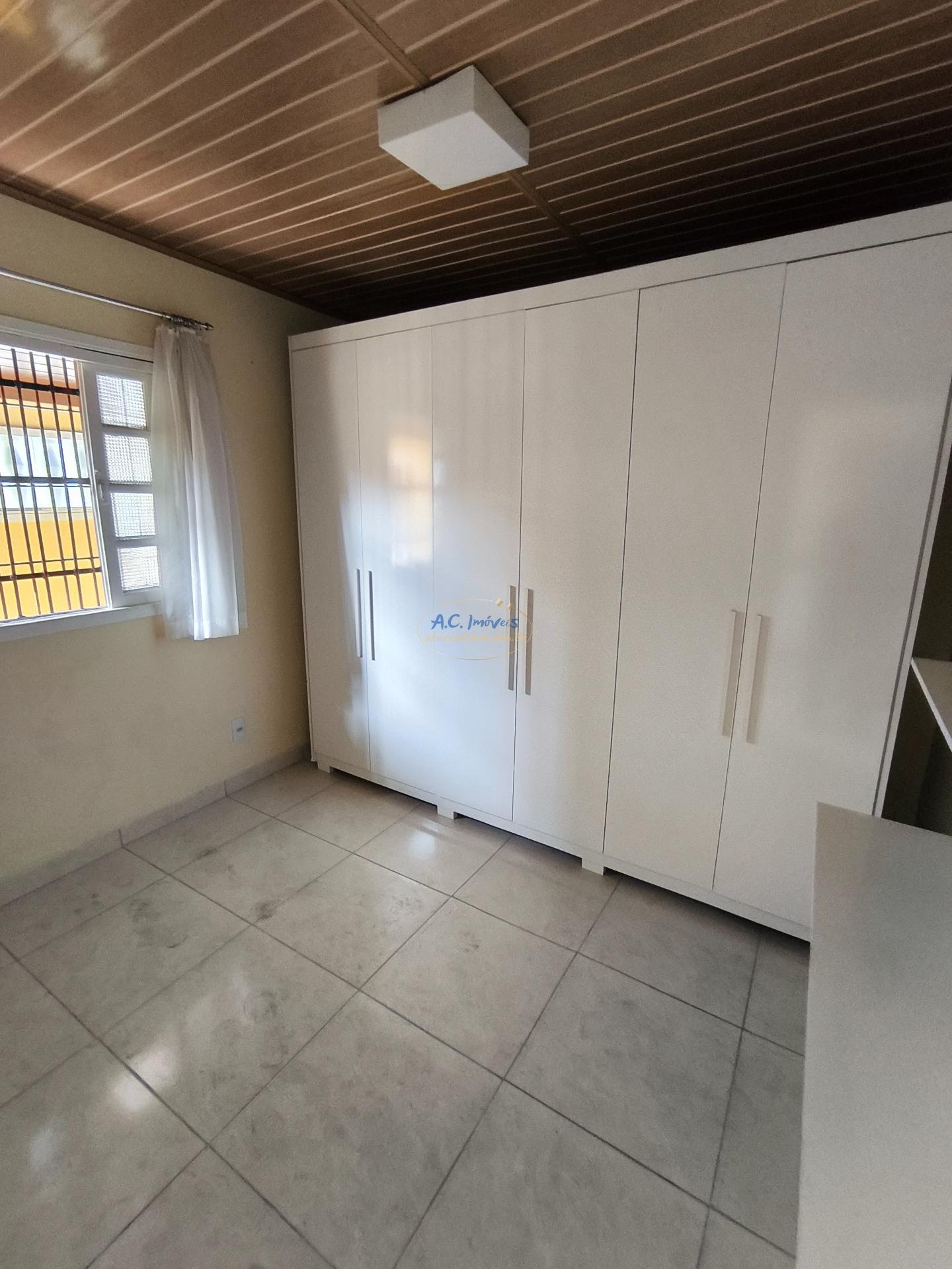 Casa à venda com 2 quartos, 1 banheiro, 2 vagas e 84m² no Cidade Ocian, Praia Grande (SP) — foto 17 de 18