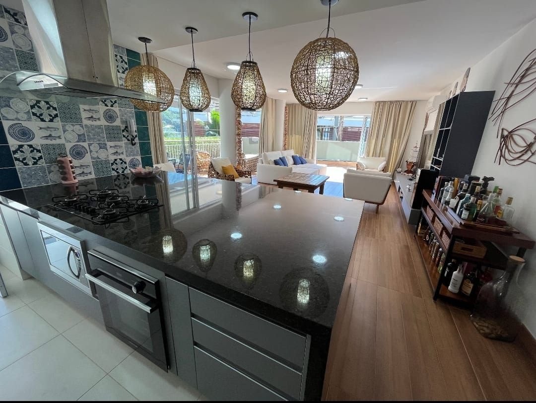 Casa à venda com 3 quartos, 4 banheiros, 2 vagas e 187m² no Saco da Ribeira, Ubatuba (SP) — foto 4 de 11