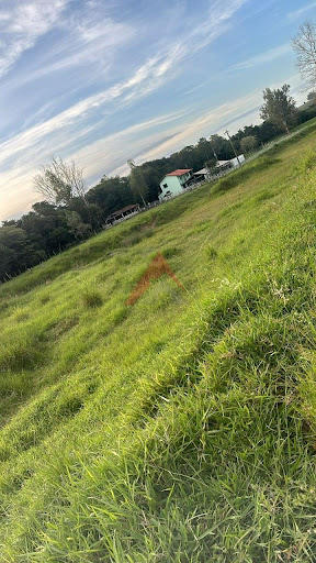 Sítio na beira da Fernão Dias em São Sebastião da Bela Vista/MG