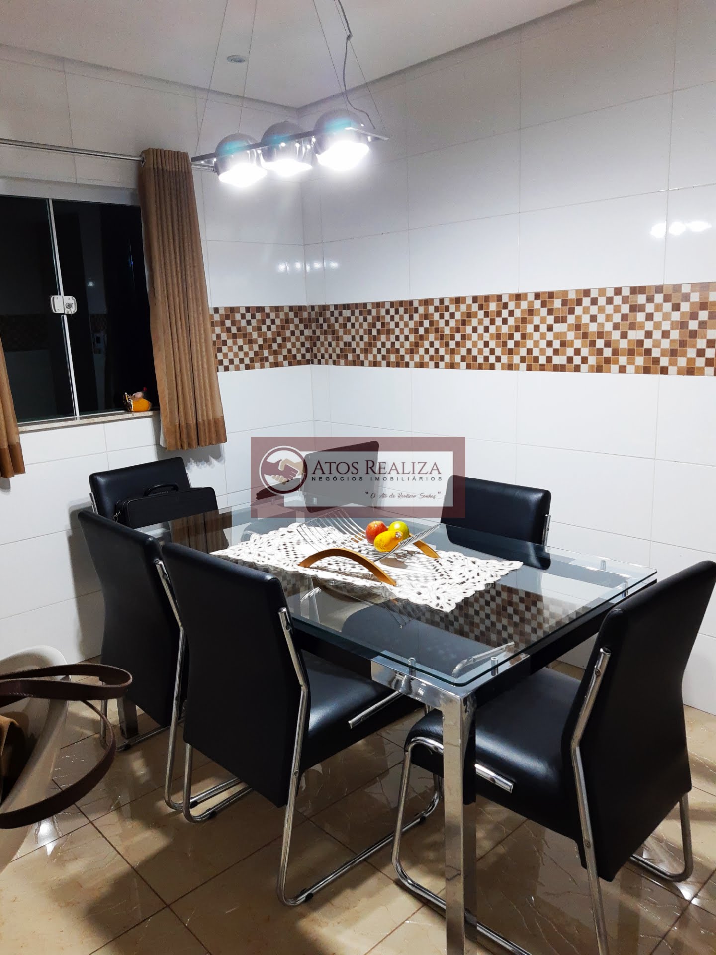 Casa à venda com 3 quartos, 1 suíte, 2 vagas e 200m² no Interlagos, São Paulo (SP) — foto 11 de 30