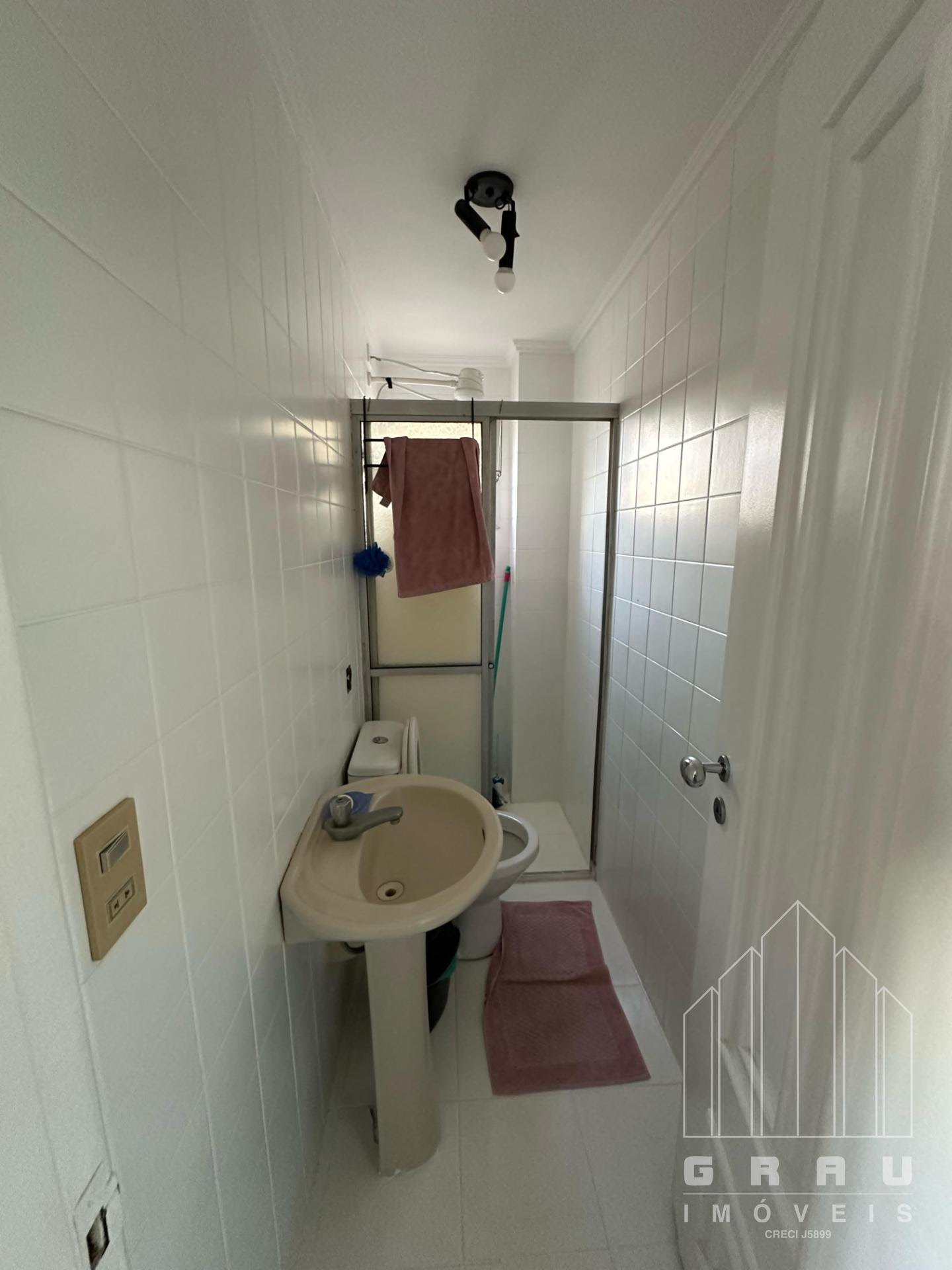 Apartamento no Ed. Arpoador Centro  -  Foz do Iguaçu