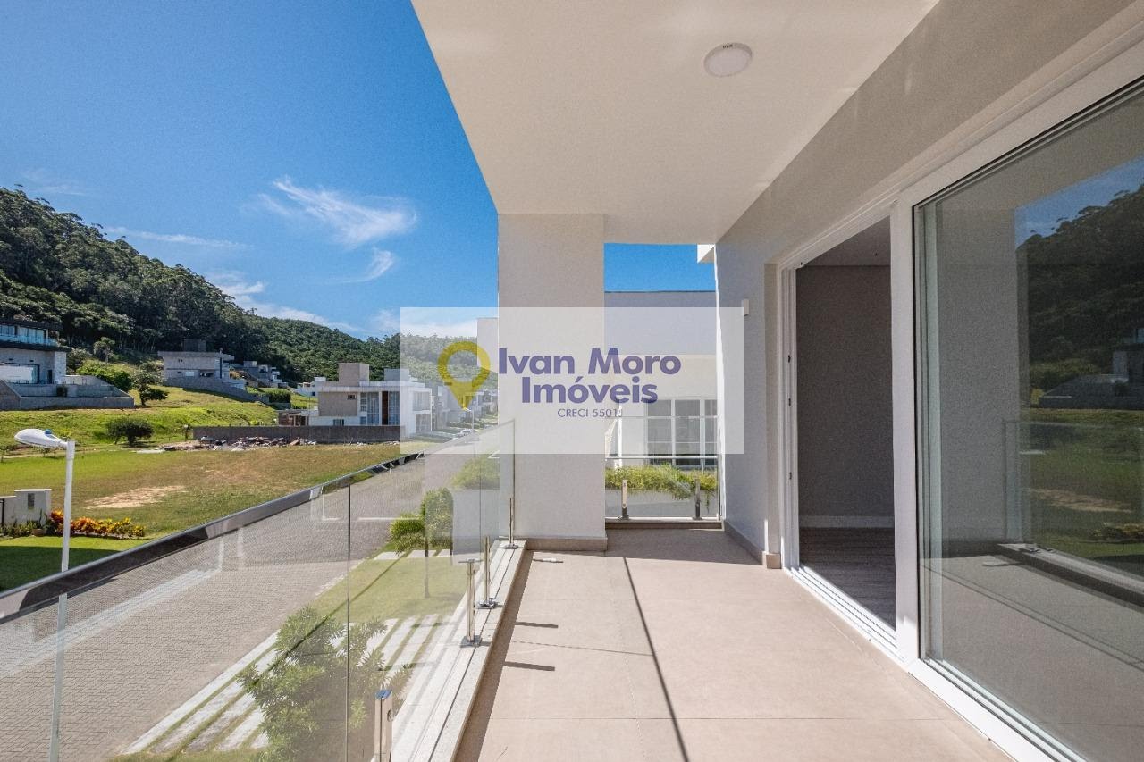 Casa à venda com 4 quartos, 3 suítes, 3 vagas e 378m² no Ingleses Norte, Florianópolis (SC) — foto 18 de 30