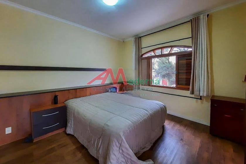 Casa à venda com 3 quartos, 3 suítes, 3 vagas e 242m² no Rudge Ramos, São Bernardo do Campo (SP) — foto 14 de 30