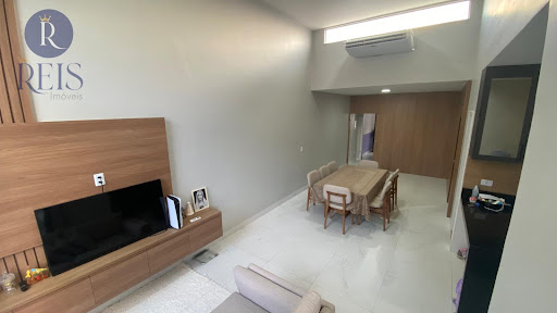 Sala de Estar com pé direito 4,12cm