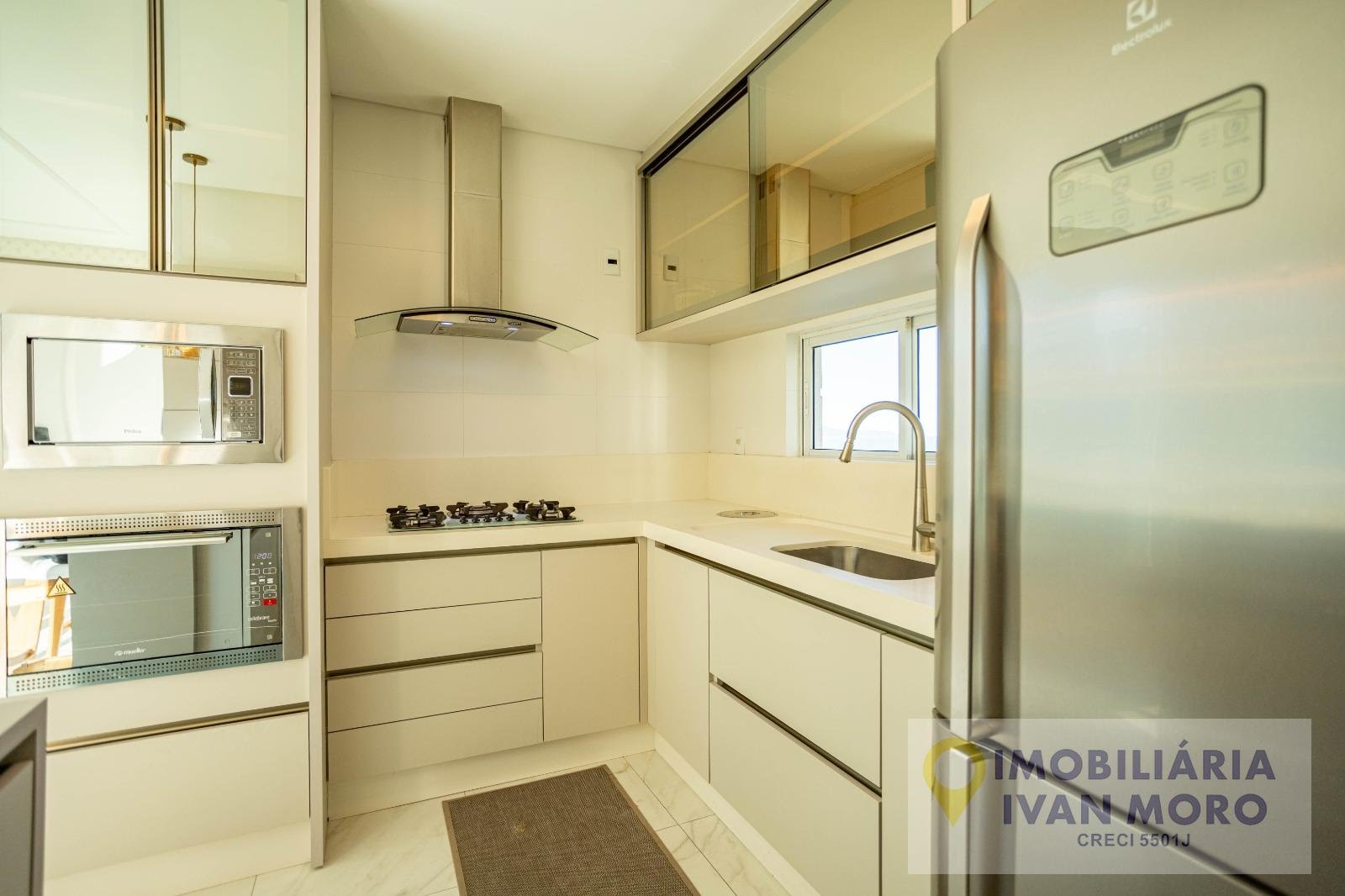 Apartamento à venda com 3 quartos, 3 suítes, 2 vagas e 130m² no Meia Praia, Itapema (SC) — foto 30 de 30