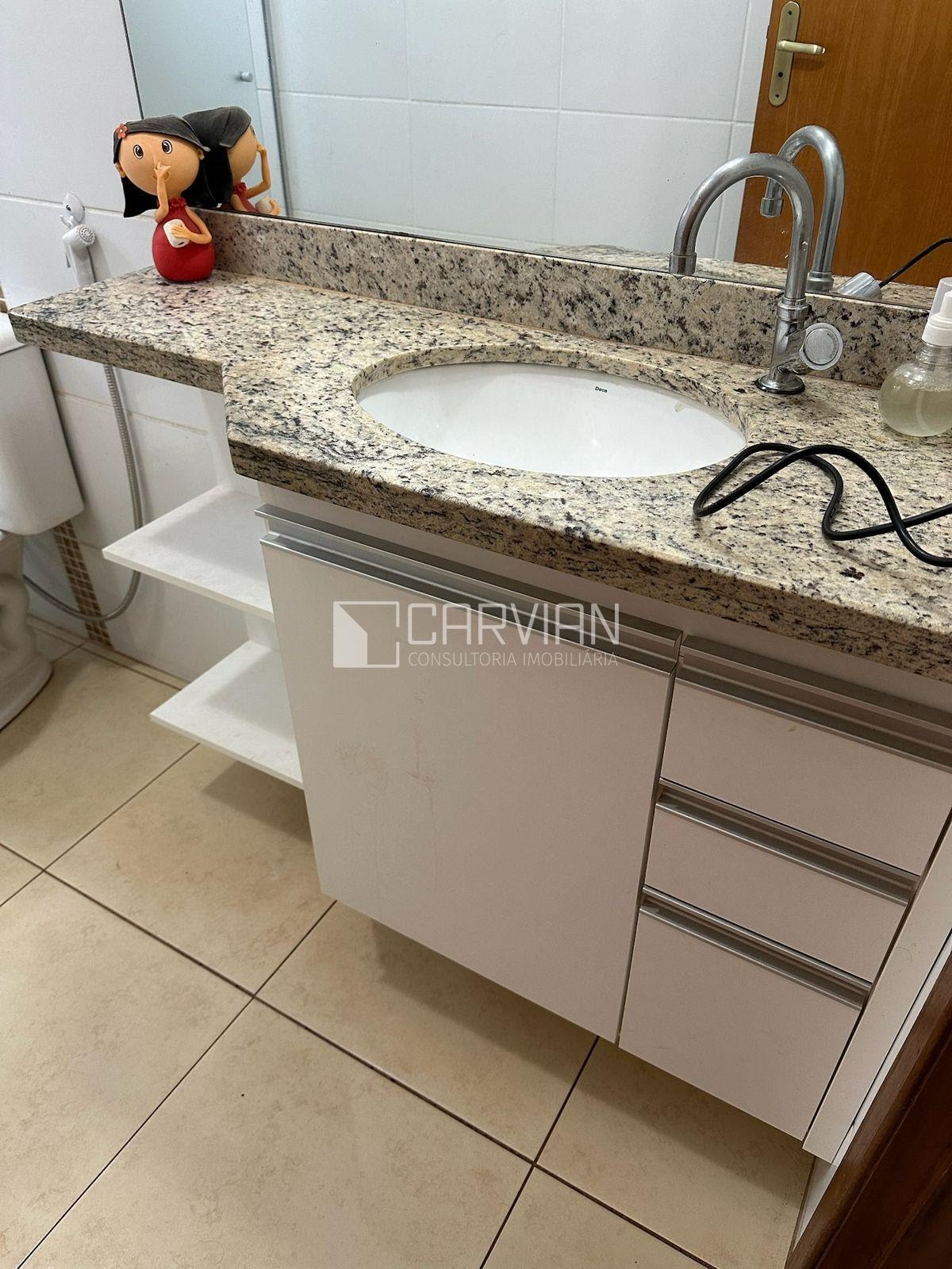 Casa à venda com 3 quartos, 1 suíte, 4 vagas e 135m² no Jardim Ouro Branco, Ribeirão Preto (SP) — foto 5 de 25
