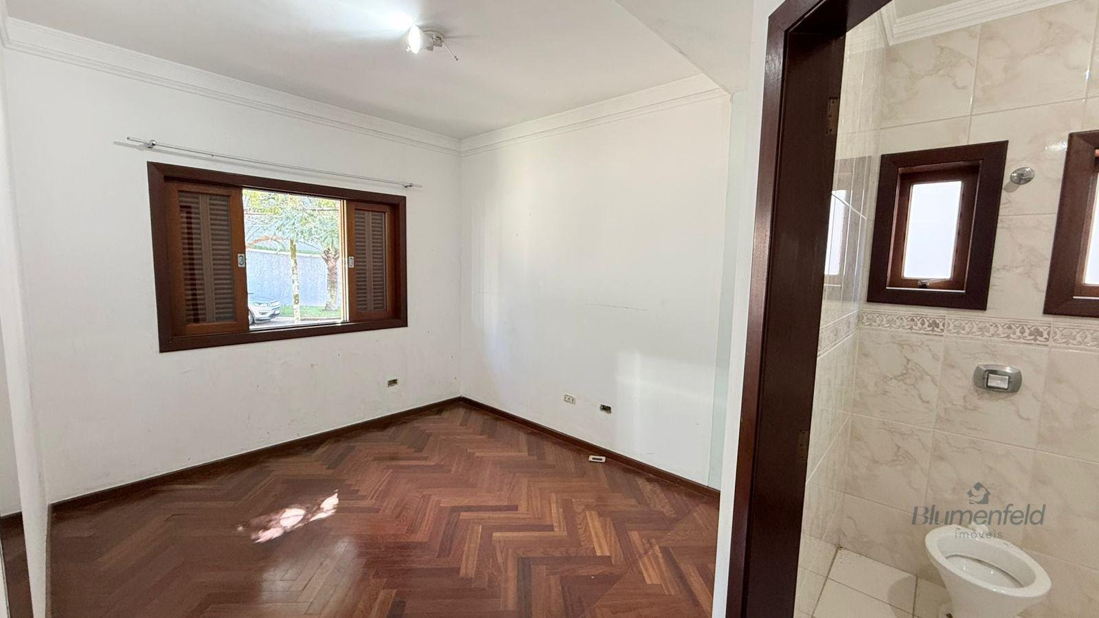 Casa à venda com 5 quartos, 5 suítes, 5 vagas e 520m² no Condominio Arujazinho V, Arujá (SP) — foto 7 de 26
