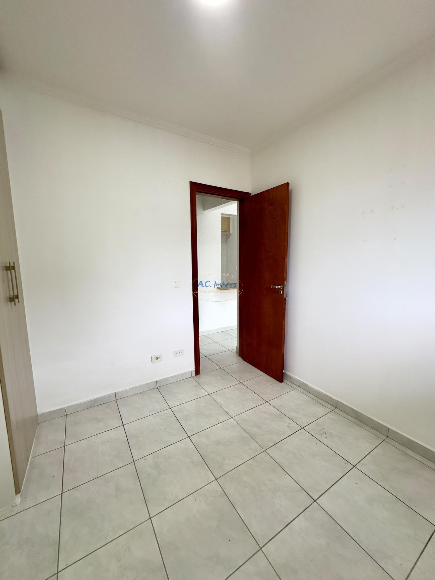 Apartamento à venda com 1 quarto, 1 banheiro, 1 vaga e 42m² no Guilhermina, Praia Grande (SP) — foto 11 de 19