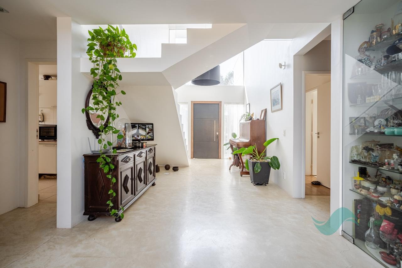 Casa à venda com 4 quartos, 4 suítes, 2 vagas e 400m² no Jurerê, Florianópolis (SC) — foto 15 de 26