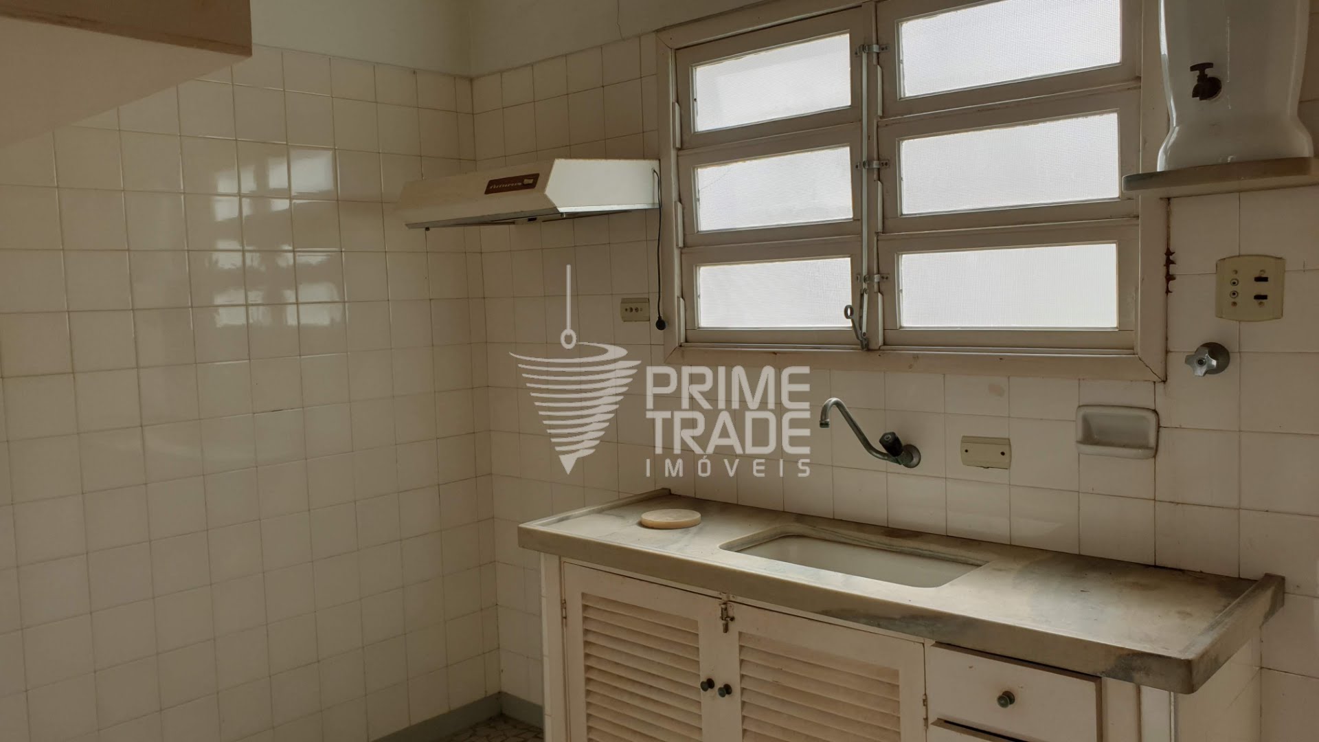 Casa à venda com 4 quartos, 1 suíte, 2 vagas e 325m² no Ponta da Praia, Santos (SP) — foto 18 de 30