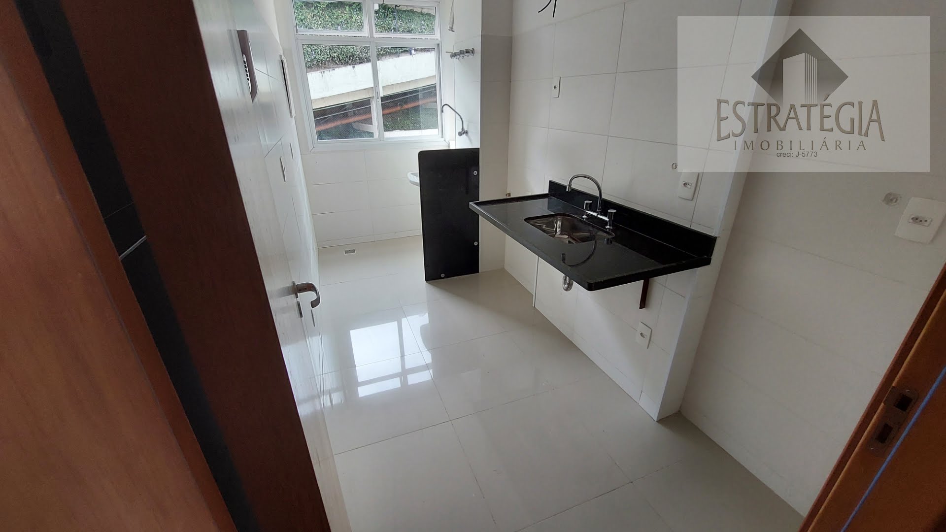 Apartamento à venda com 2 quartos, 1 suíte, 1 vaga e 73m² no Coronel Veiga, Petrópolis (RJ) — foto 10 de 15
