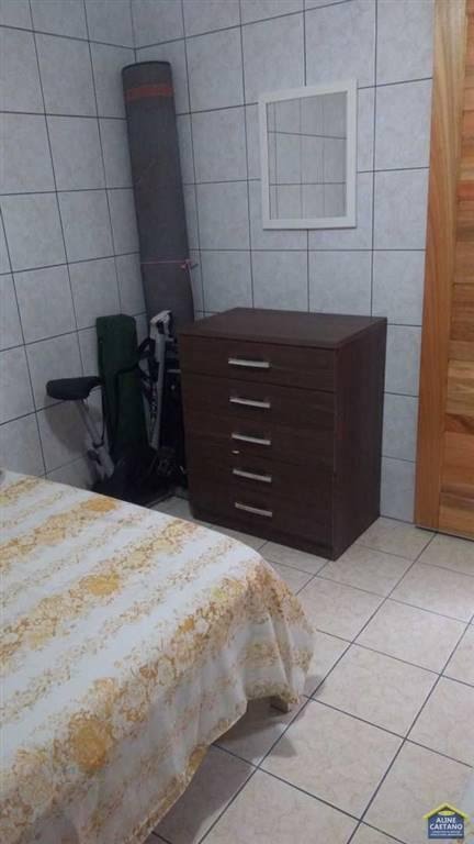 Casa à venda com 3 quartos, 1 suíte, 4 vagas e 131m² no Vila Tupi, Praia Grande (SP) — foto 22 de 30