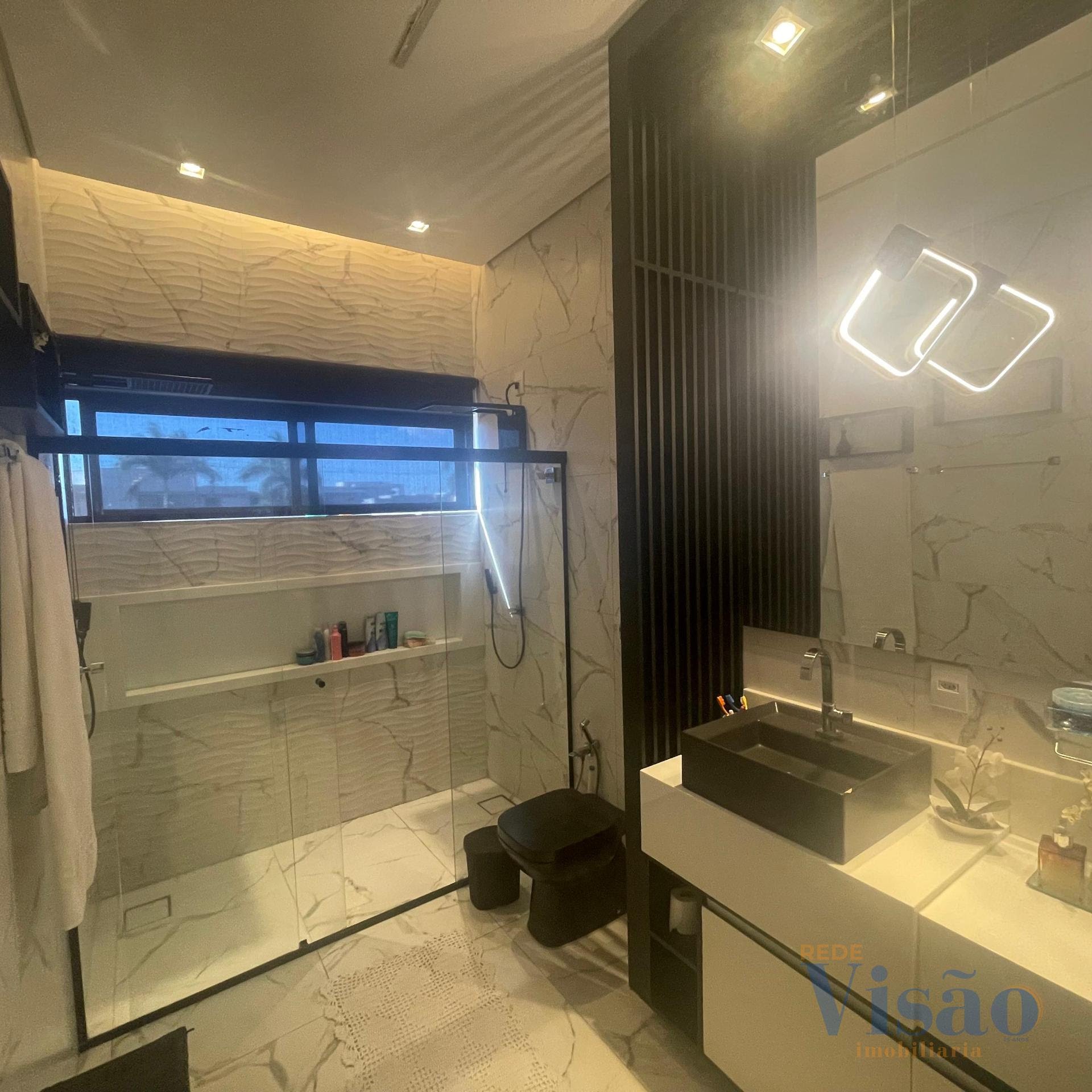 Casa à venda com 4 suítes, 2 vagas e 450m² no Paracatuzinho, Paracatu (MG) — foto 12 de 30