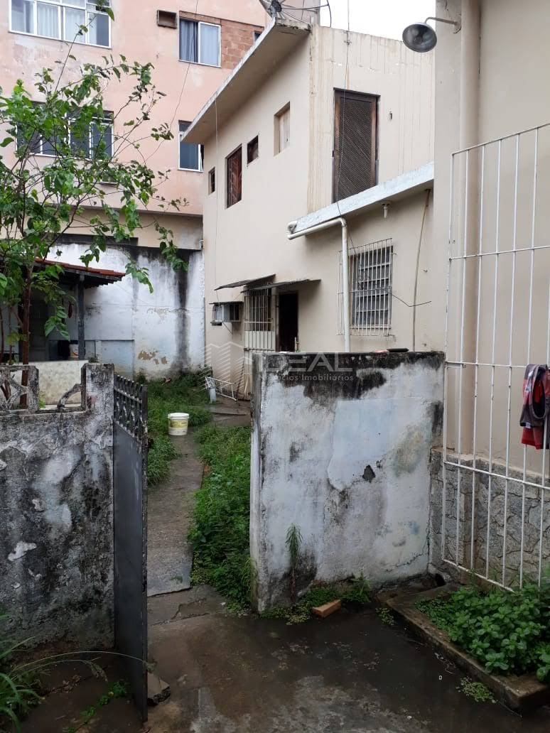 Casa à venda com 4 quartos, 2 suítes, 3 vagas e 150m² no Centro, Campos dos Goytacazes (RJ) — foto 19 de 20