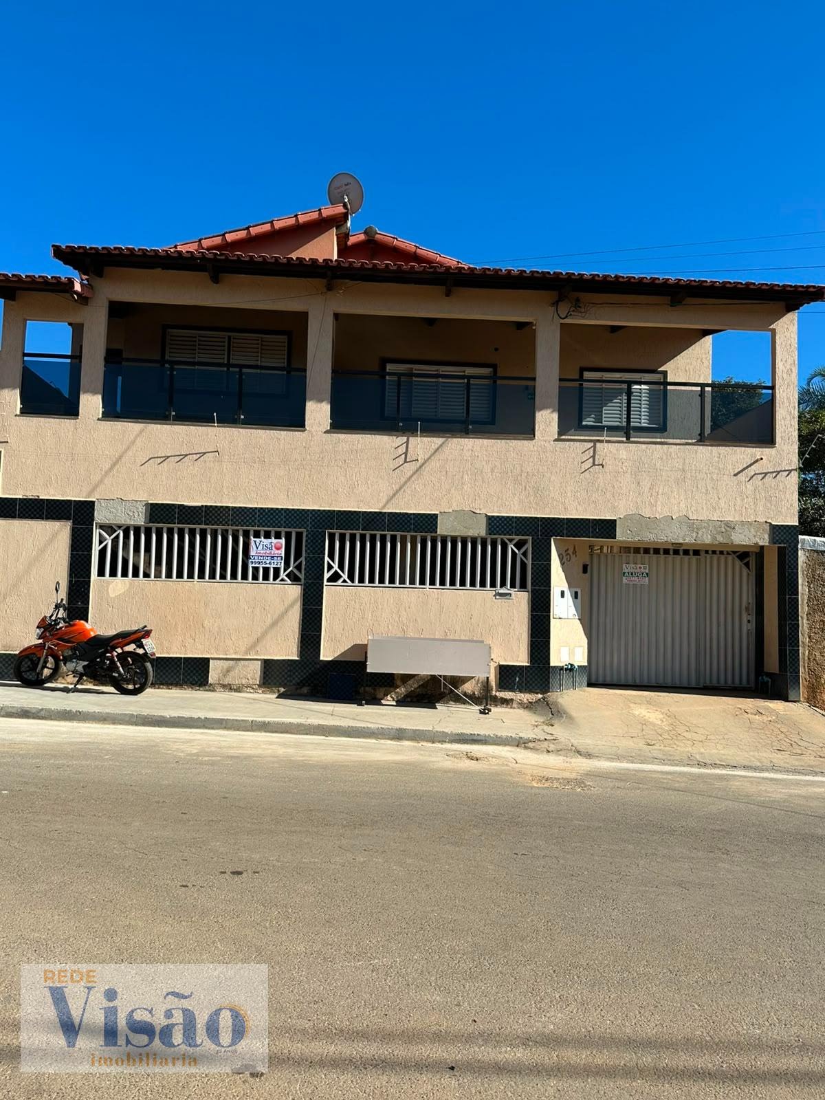 Apartamento para alugar com 1 quarto, 2 banheiros e 4 vagas no Jardim Serrano, Paracatu — foto principal