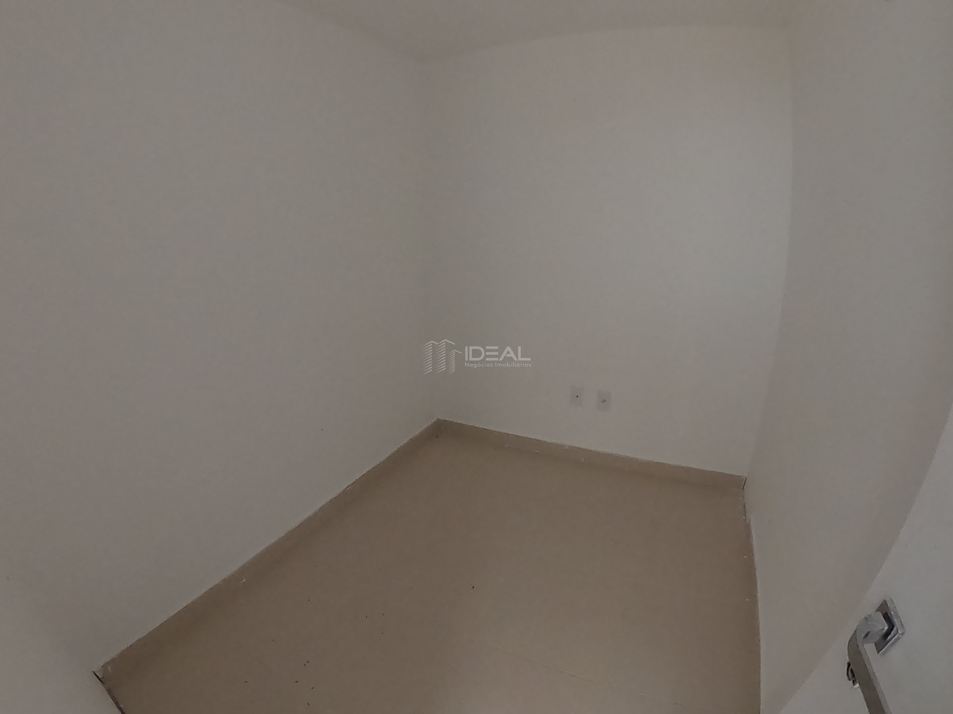 Casa duplex de 4 quatro quartos para venda no Condomínio Privilege - Campos dos Goytacazes, RJ