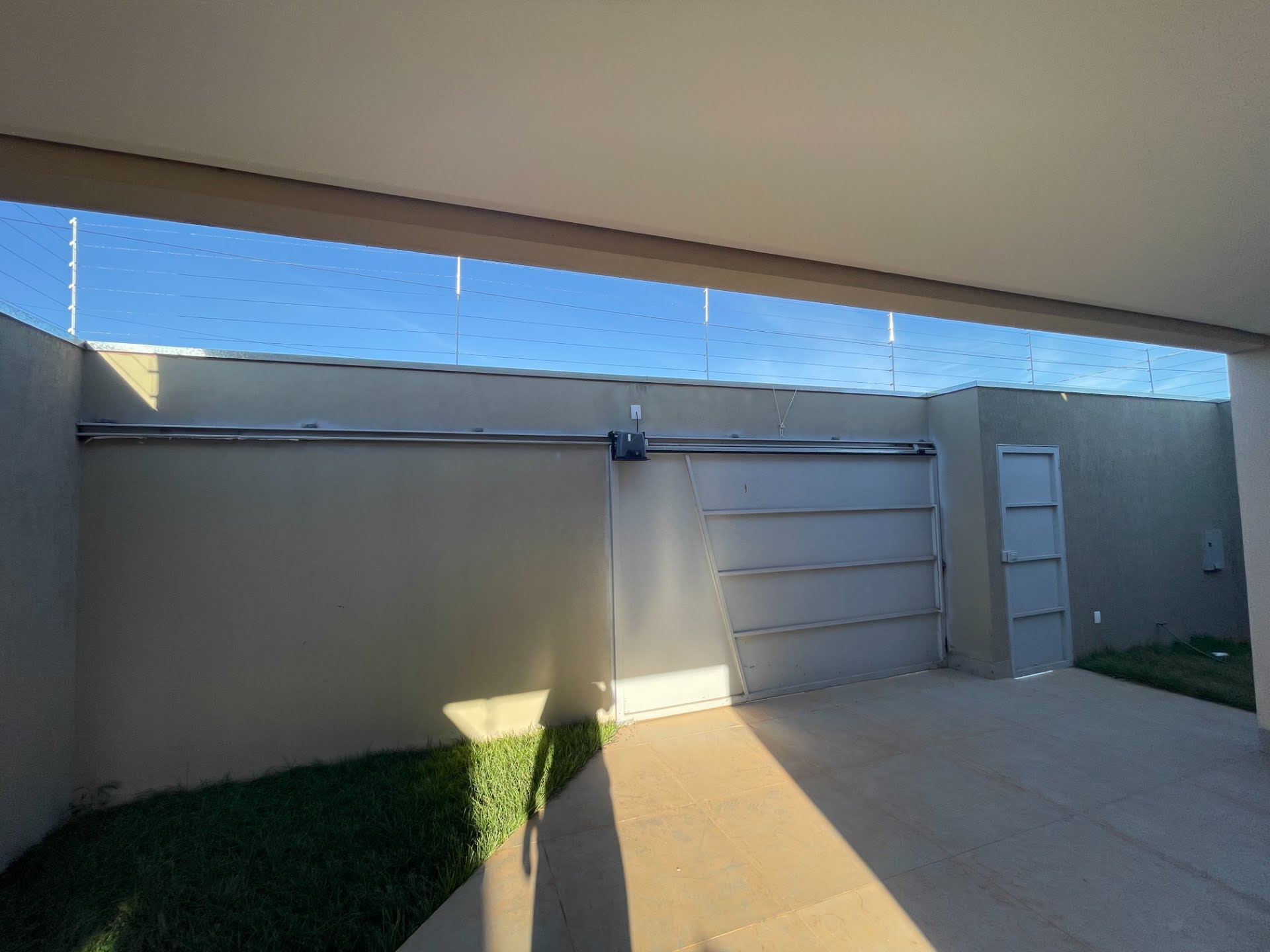 Casa à venda com 3 quartos, 1 suíte, 2 vagas e 120m² no Jardim Vitória, Paracatu (MG) — foto 8 de 13